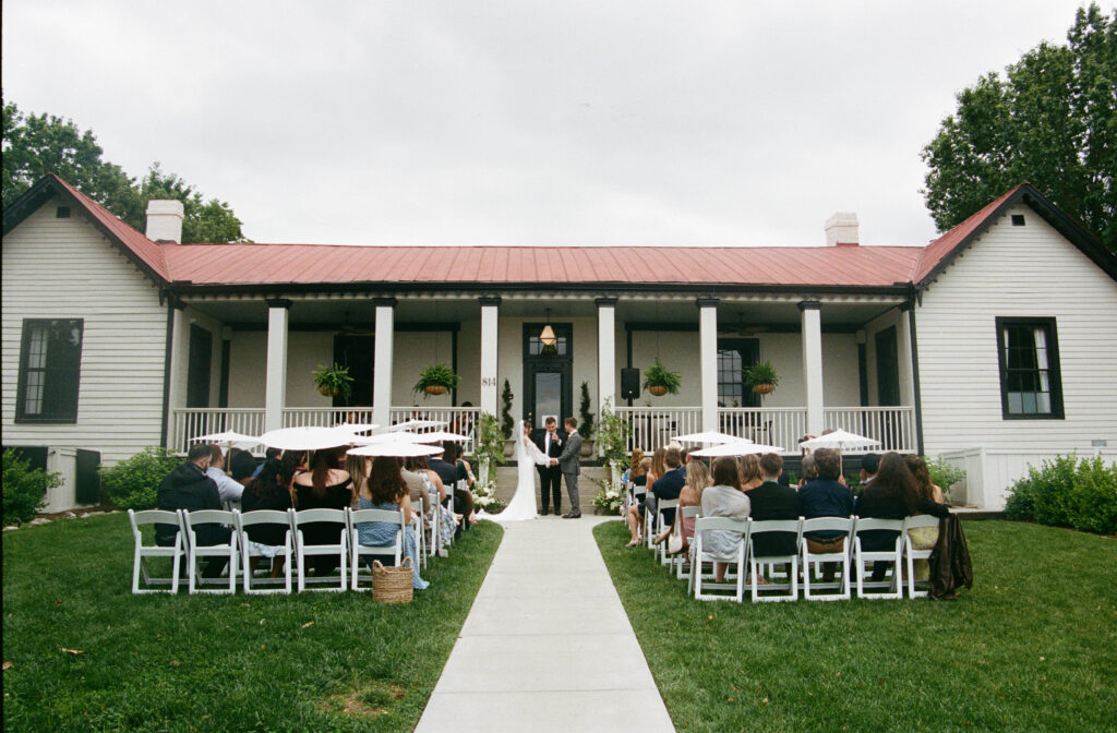 Modern wedding east nashville estelle 05